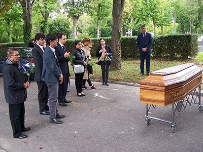 Le jour de son enterrement à Bagneux, Sud de Paris. Photo Mazé Torquato Chotil